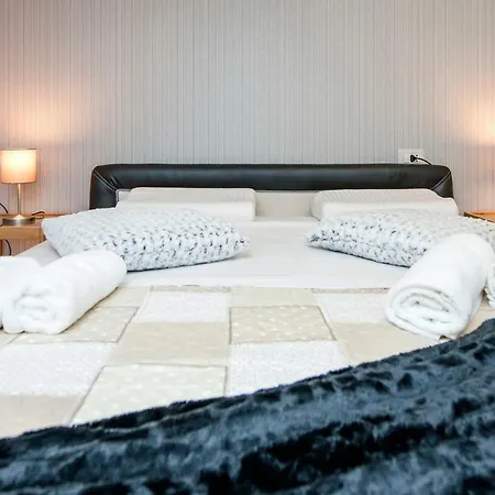 Lakovich Sea View Apartment Rovinj