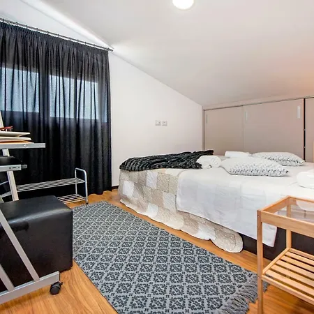 Lakovich Sea View Apartment Rovinj