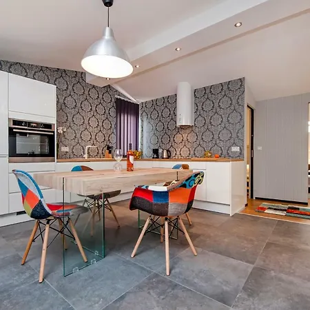 Apartment Lakovich Sea View *
