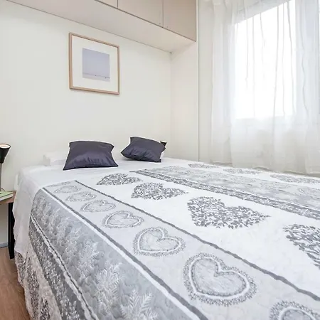 Apartment Lakovich Sea View *