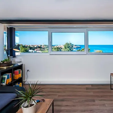 Lakovich Sea View Апартаменты Ровинь